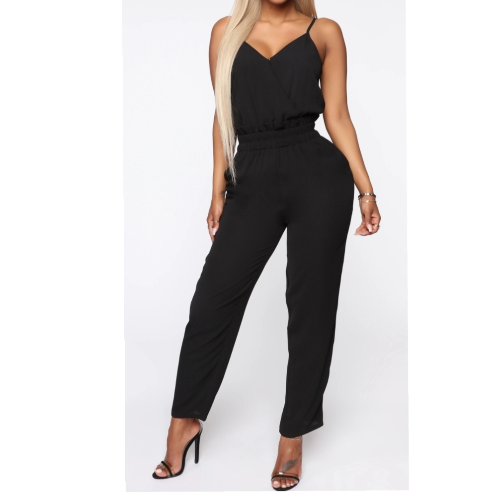 FASHION NOVA JUMPSUIT